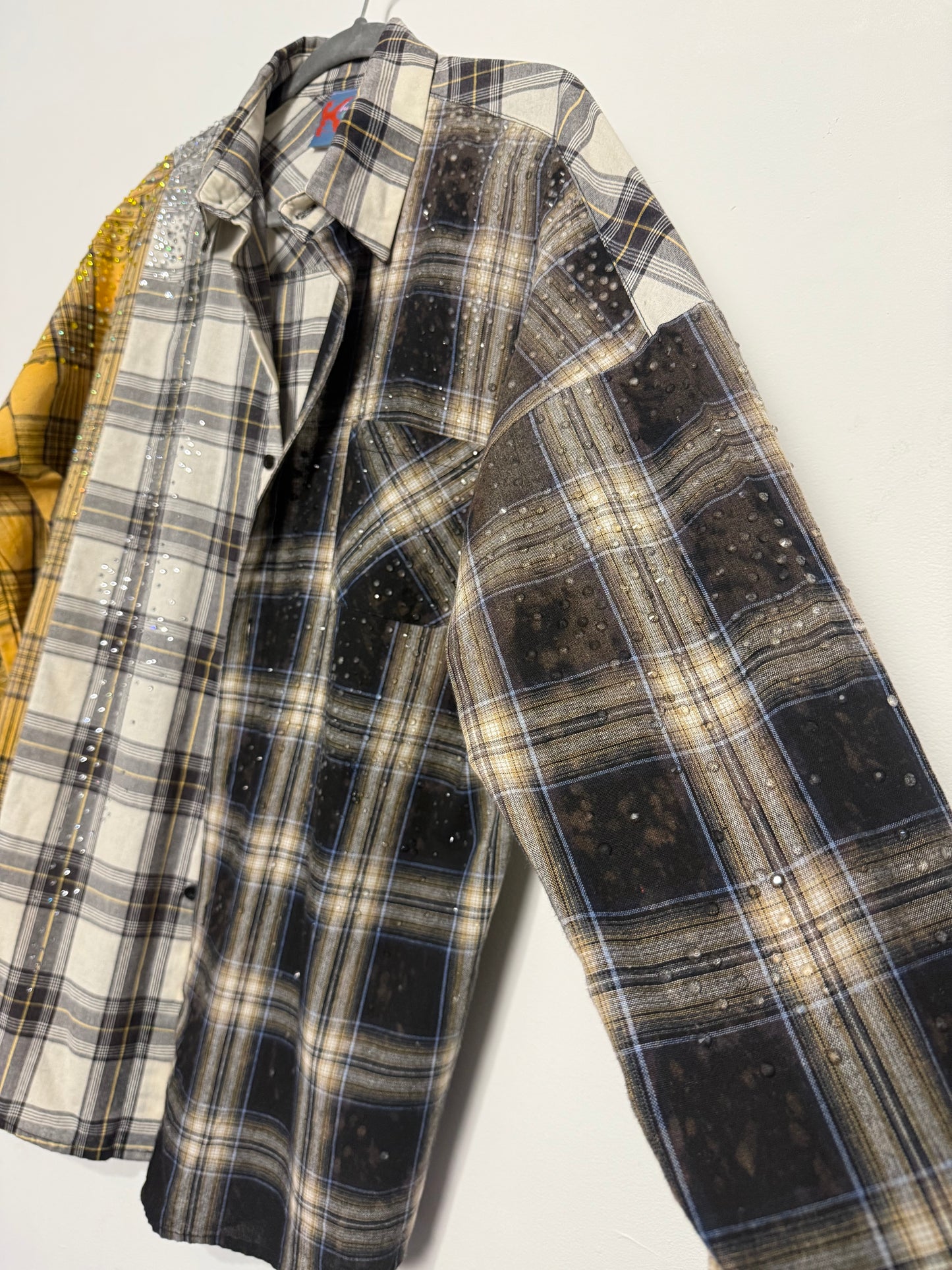 NEBULAR PLAID 010