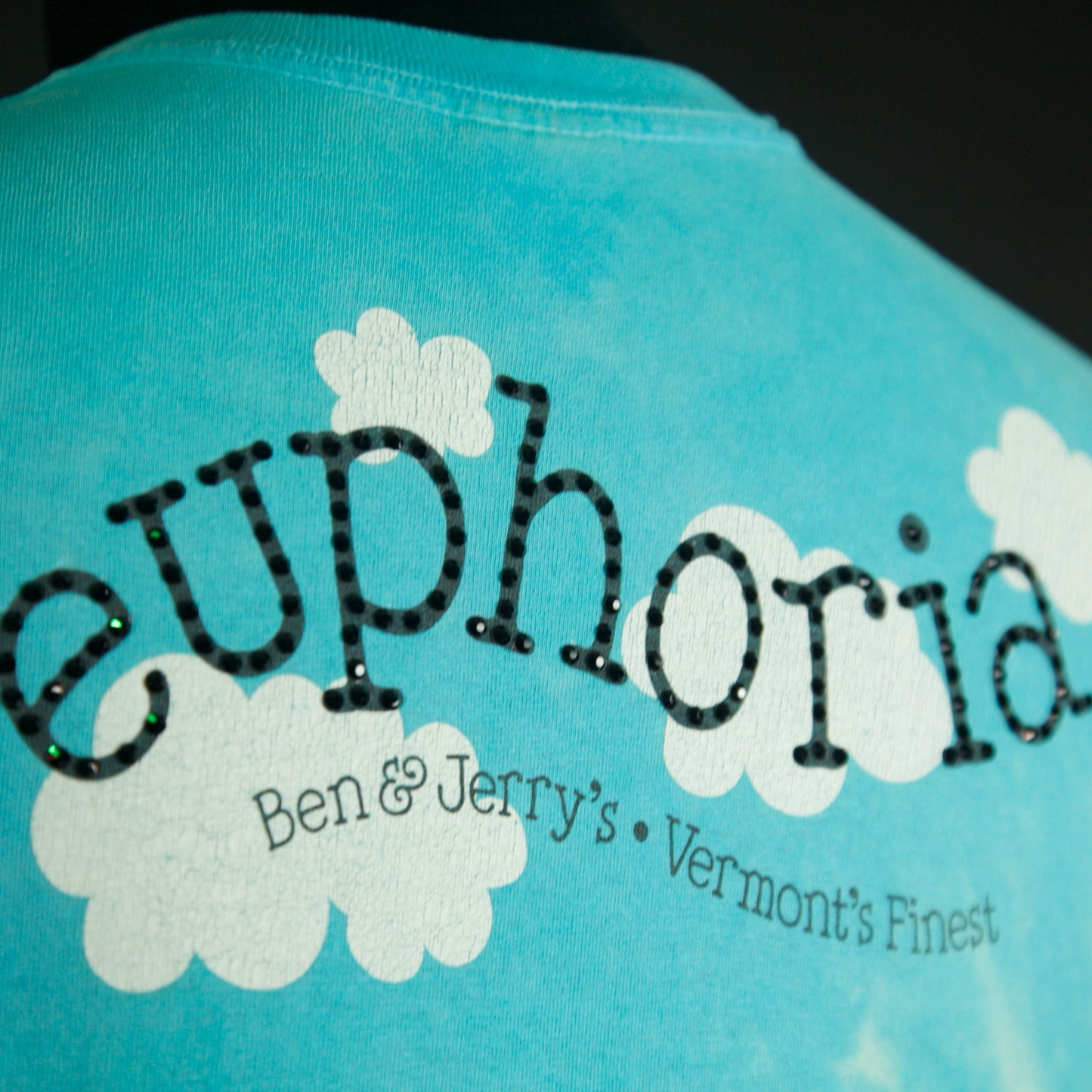 EUPHORIC GLAMOUR COWS